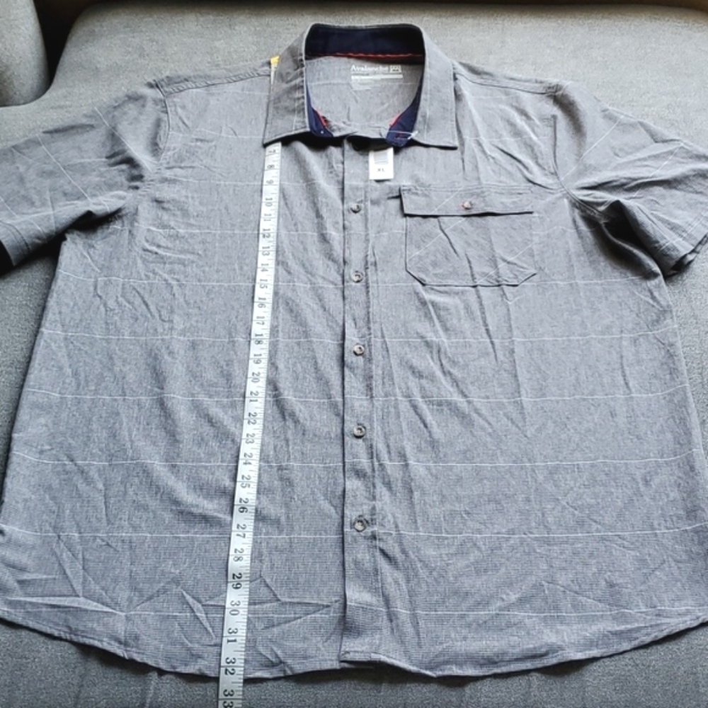 🆕️AVALANCHE Gray UPF 50+ Performance Short Sleeve Woven Shirt MEN'S SIZE: XL/TG - Picture 6 of 11